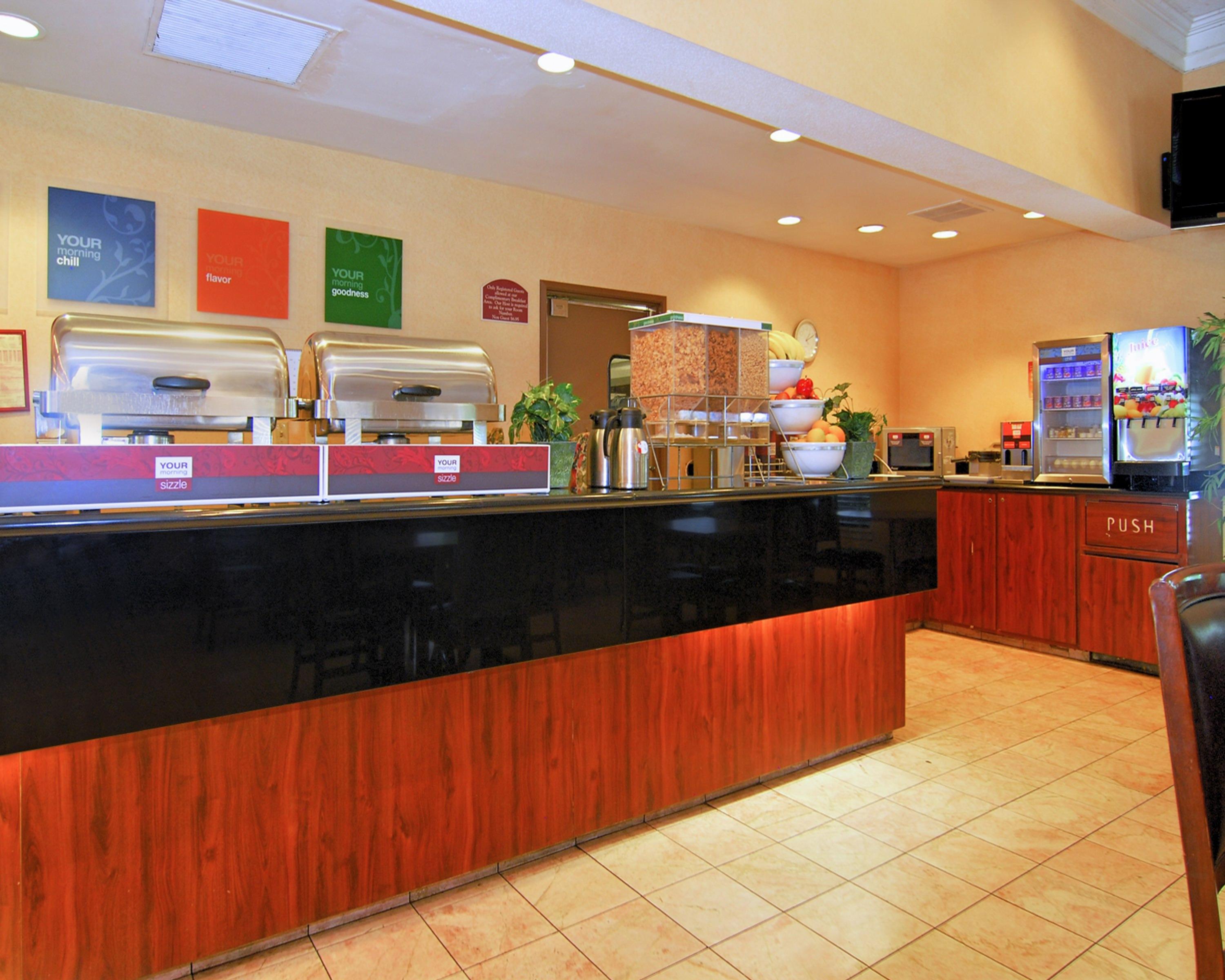 La Quinta Inn & Suites By Wyndham Memphis I-240 Exterior foto